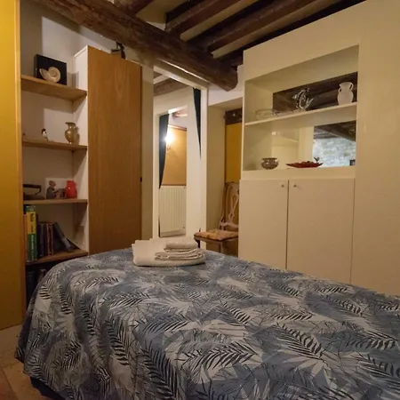 Ca' Rielo Apartment *